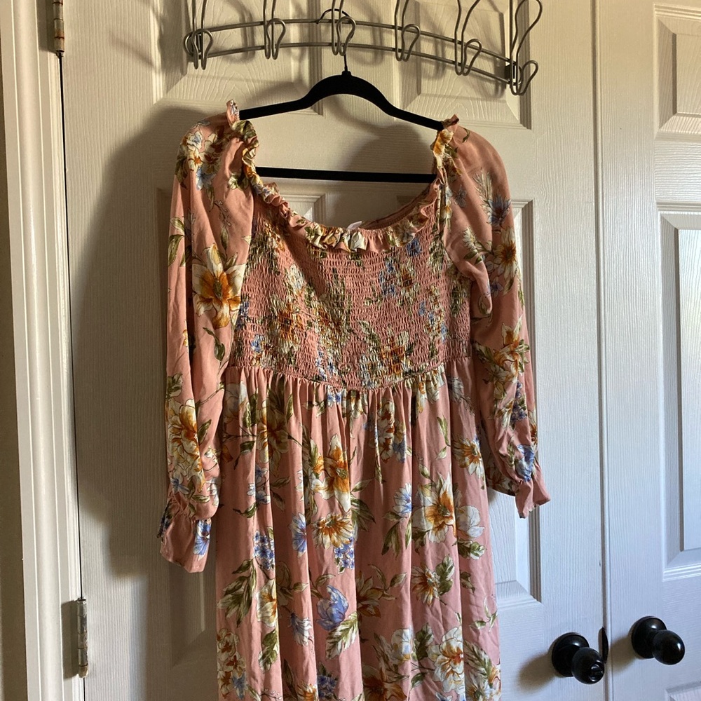 Xhilaration Pink Floral Long Sleeve Dress